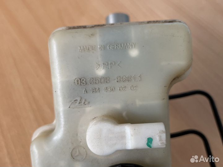 Главный тормозной цилиндр Мерседес W164 X164 гл164