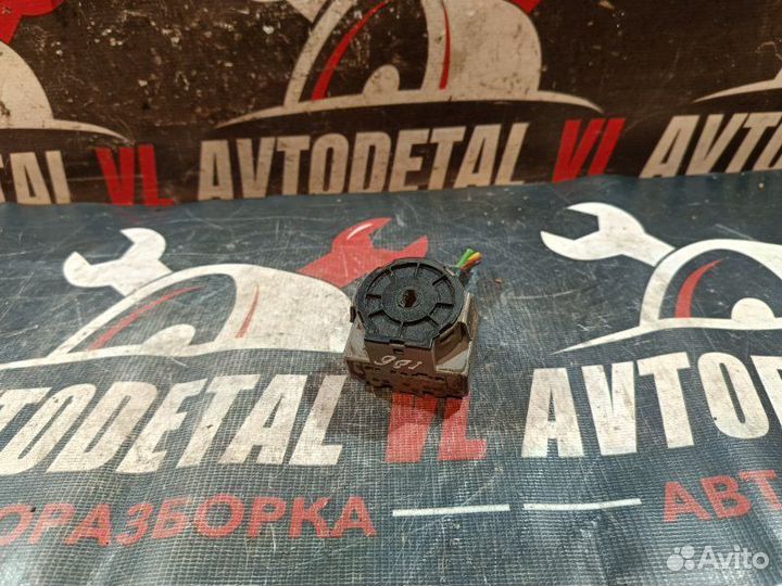 Контактная группа замка зажигания Ford Focus 1 MK1