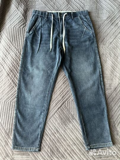 Джинсы мужские