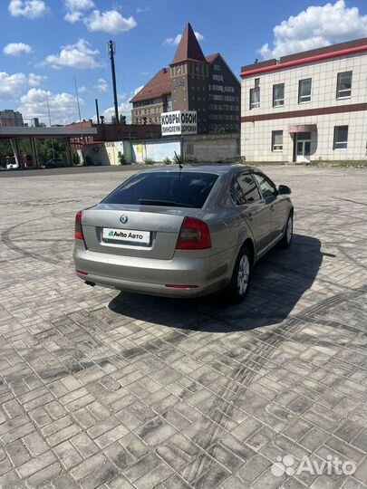 Skoda Octavia 1.8 AT, 2013, 215 000 км