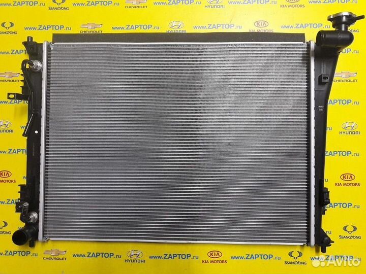 Радиатор охлаждения Hyundai i40 25310-3Z400