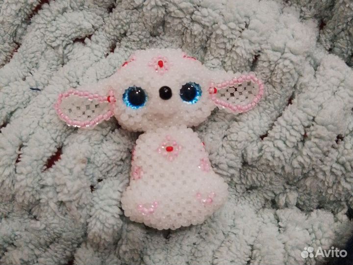 Амигуруми из бисера Ушан