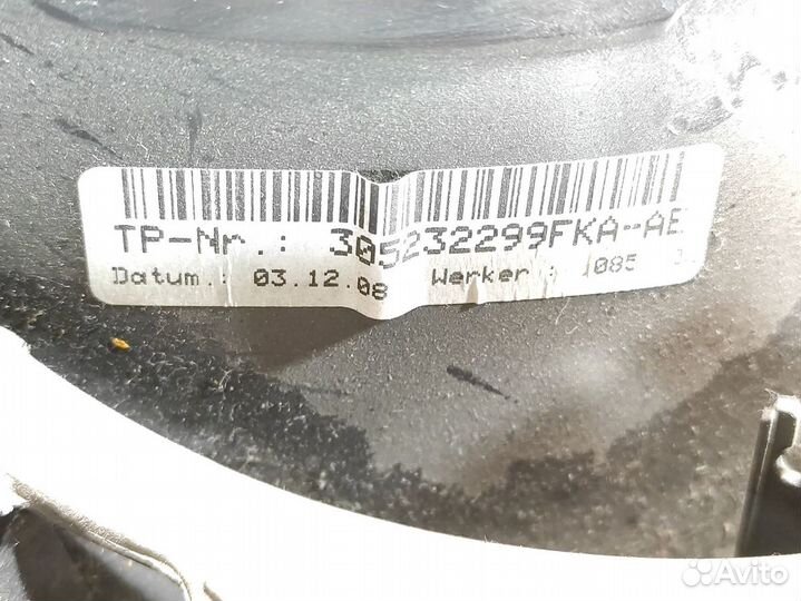 Рулевое колесо Toyota Yaris 2005 2011