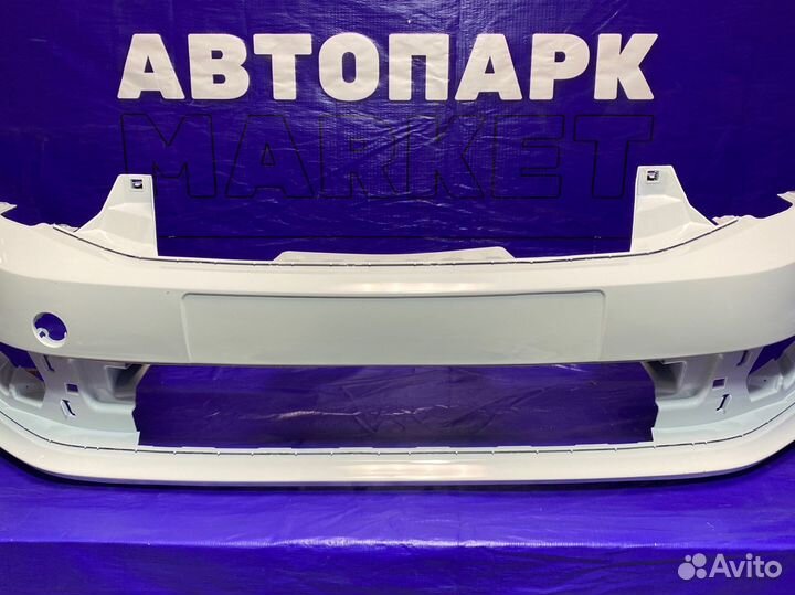 Бампер передний Volkswagen Polo 15-20 Белый