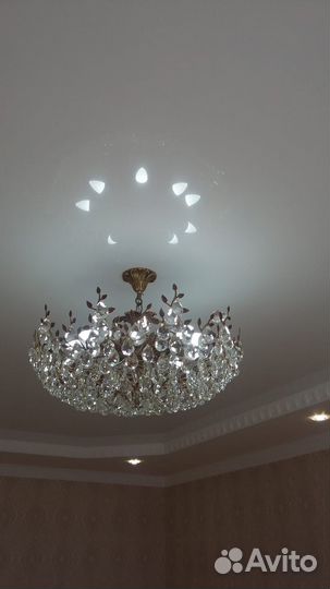 Люстра бронзовая веточка большая