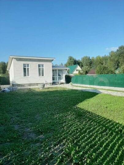 Дом 57 м² на участке 4 сот.