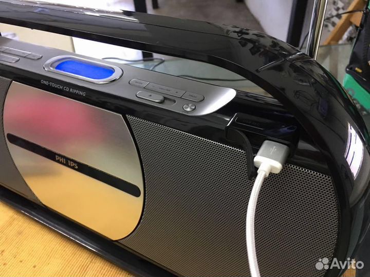 CD MP3 магнитола Philips
