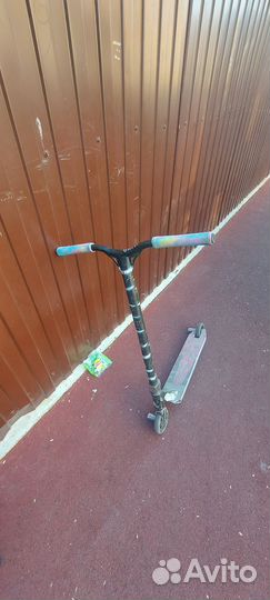 Трюковой самокат