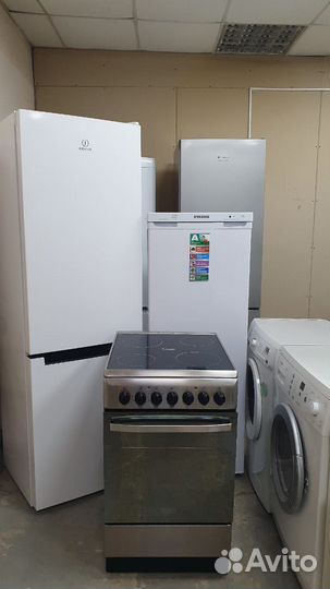 Электрическая плита Hotpoint-Ariston H5VSH2A(X)