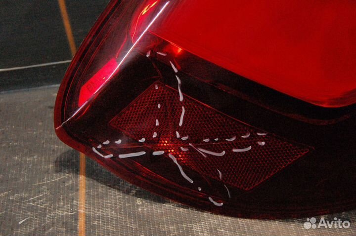 Фонарь наружный левый - BMW X5 F15 (2013-18гг)