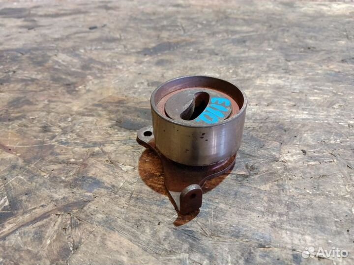 Ролик-натяжитель ремня грм Toyota Corolla viii (19