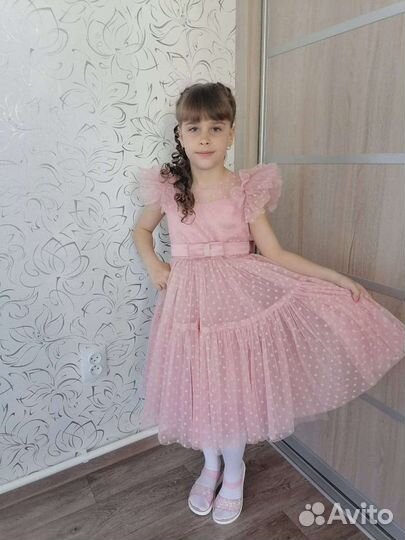 Детское нарядное платье размер 32