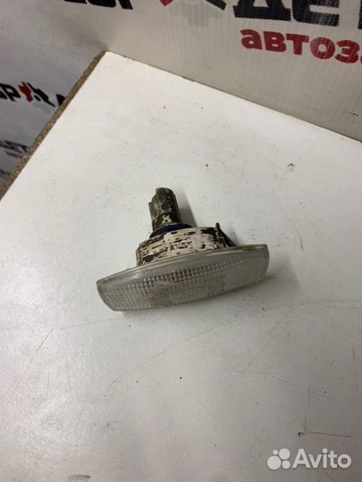 Повторитель поворота в крыло левый Chevrolet