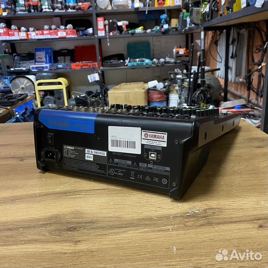 Микшерный пульт, Yamaha MGP 12 X