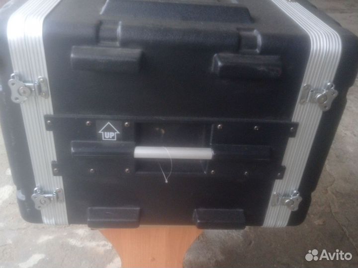Кейс для акустических систем