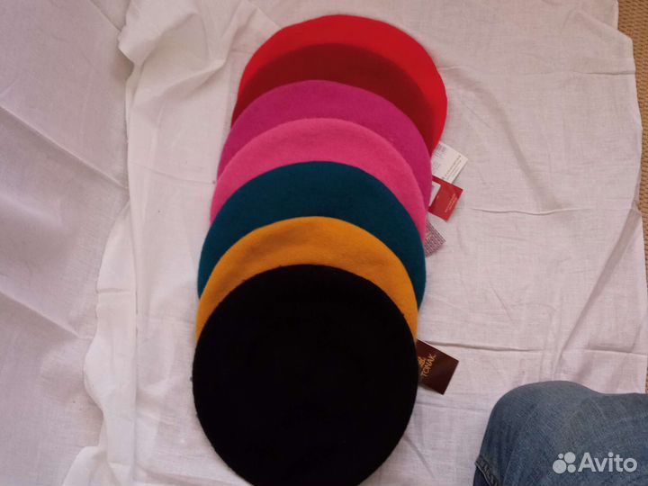 Берет женский