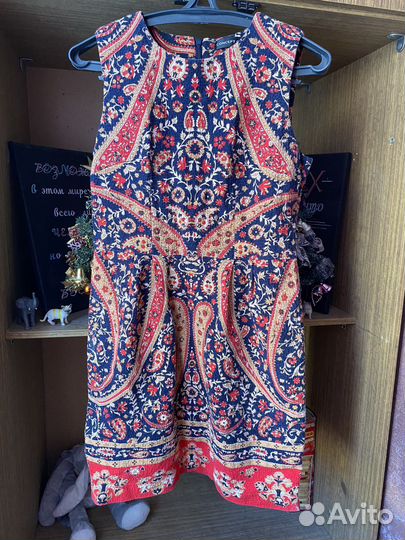 Платье отдам