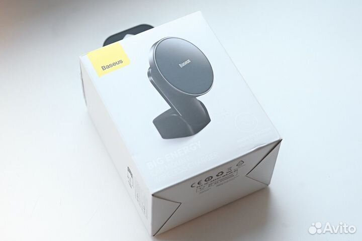 Держатель телефона с MagSafe зарядкой Baseus новый