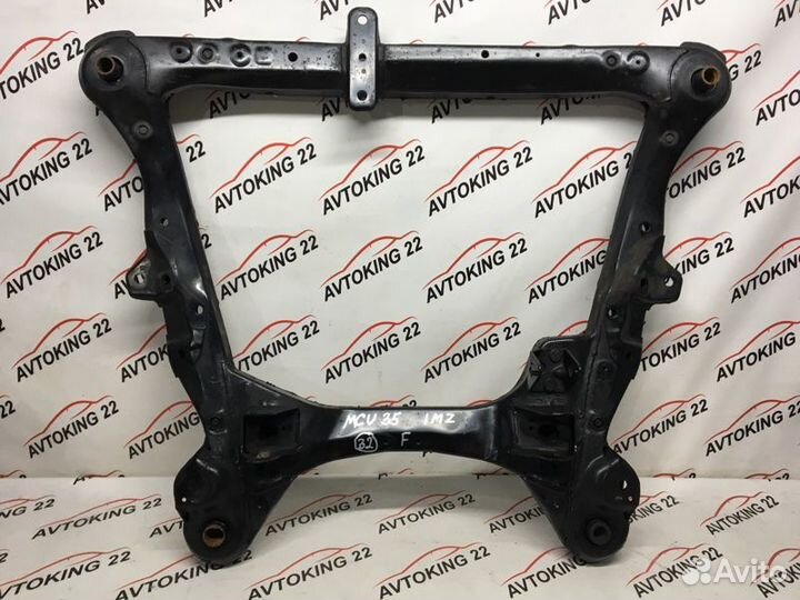 Балка под двс передняя Toyota Harrier MCU35 1MZ-FE