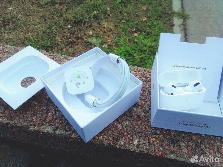 Наушники pro