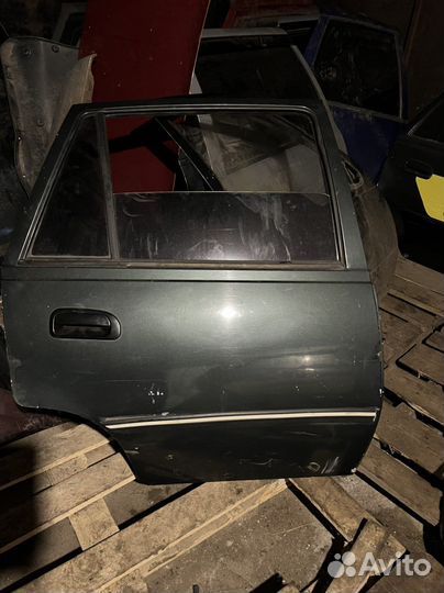 Задние двери Деу Нексия