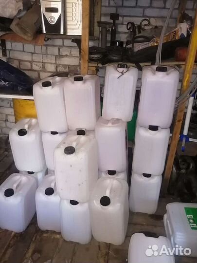 Канистры 20л чистые