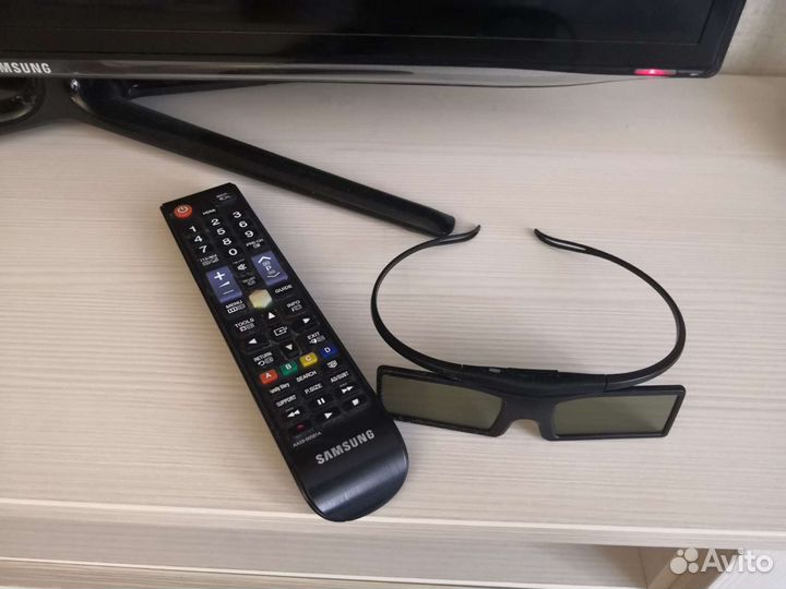 Телевизор 3D Samsung SMART tv 37