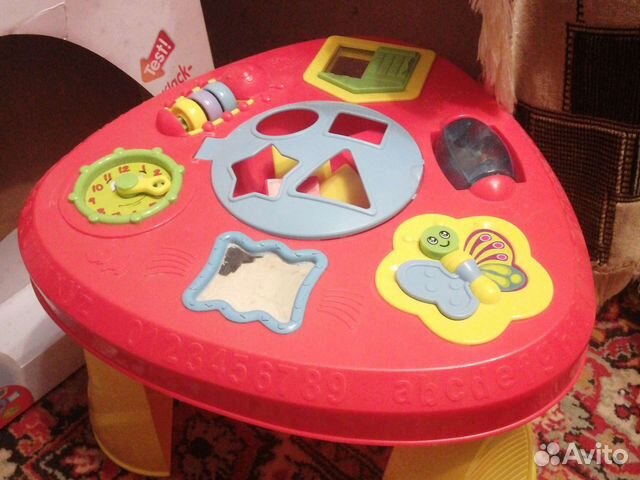 Развивающий столик