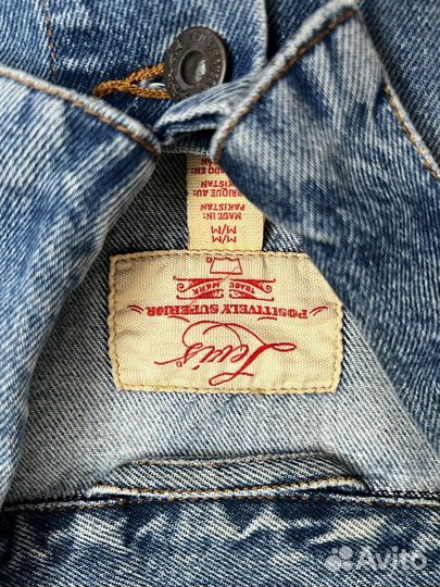 Джинсовая куртка Levis