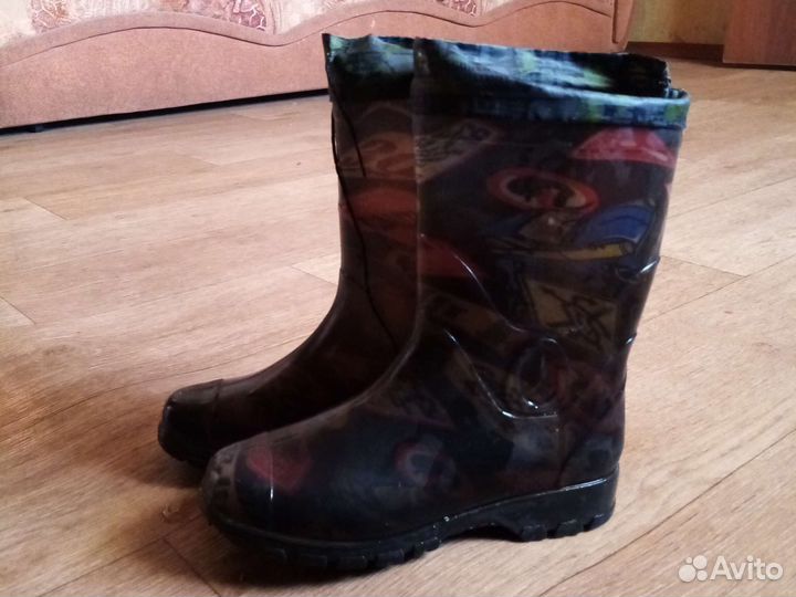Резиновые сапоги