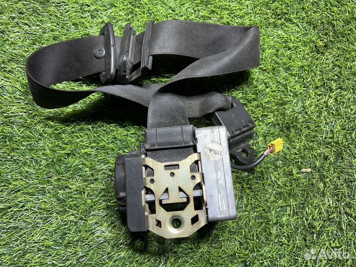 Ремень безопасности Mercedes C-Class (W203) II