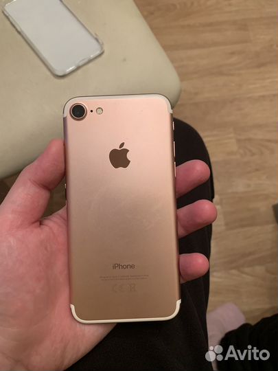 iPhone 8, 64 ГБ
