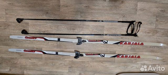Беговые лыжи+палки+ботинки43р