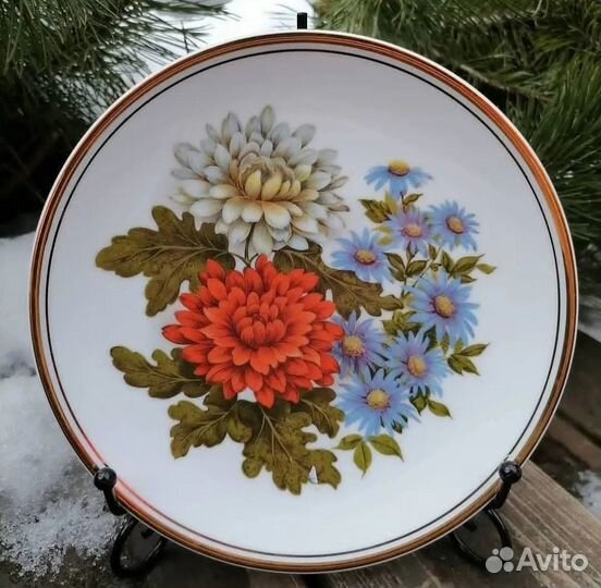 Винтажные тарелки