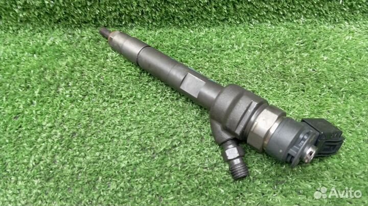 Форсунка дизельная Bmw 1-Series