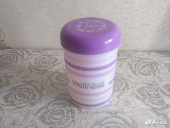 Контейнер для сыпучих продуктов