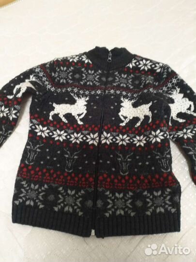 Продаётся свитер