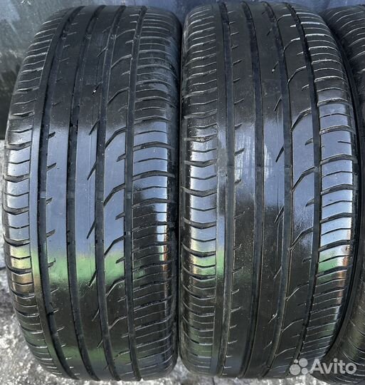 Continental ContiPremiumContact 2 215/55 R17 94V