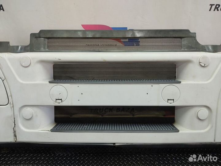 Бампер в сборе ноускат Iveco Stralis