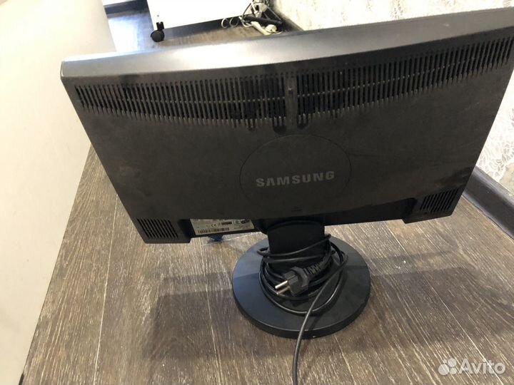 Монитор samsung syncmaster 2043nw