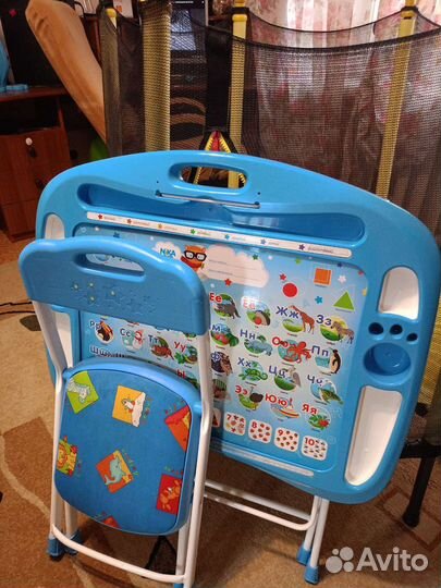 Детский стол и стул