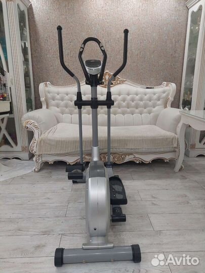 Эллиптический тренажер