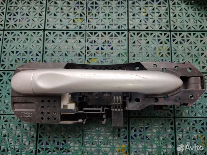 Ручка задняя правая Renault Fluence