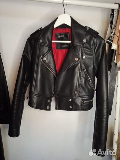 Кожаная куртка pull bear