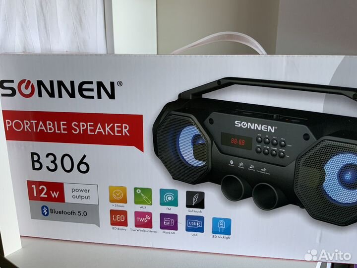 Портативная колонка