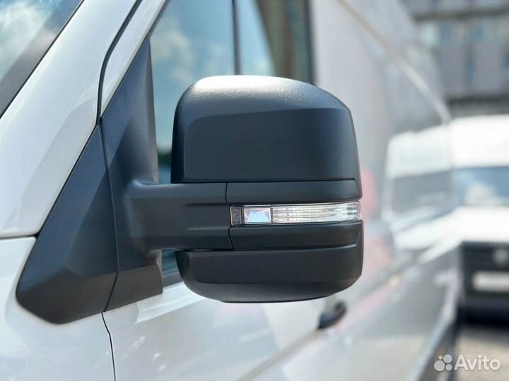 Volkswagen Crafter цельнометаллический, 2018