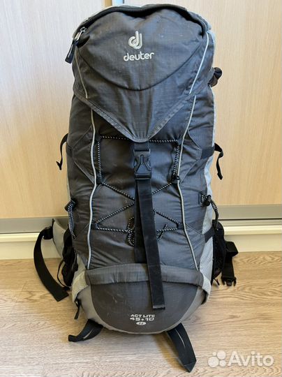 Рюкзаки, трекинговые палки, гермосумки в аренду