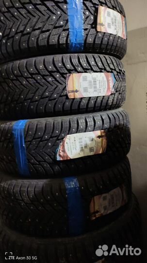 Nokian Tyres Hakkapeliitta 10p SUV 215/55 R18 99T