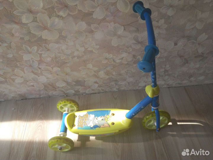 Самокат детский трехколесный бу