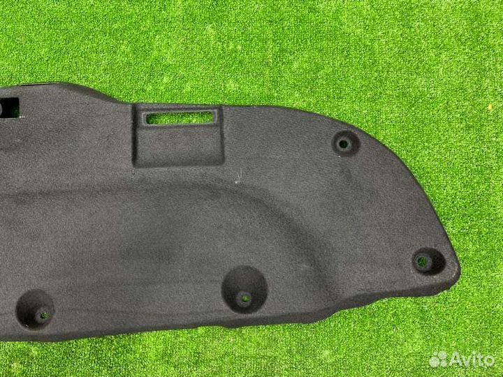 Обшивка крышки багажника Hyundai Solaris 2